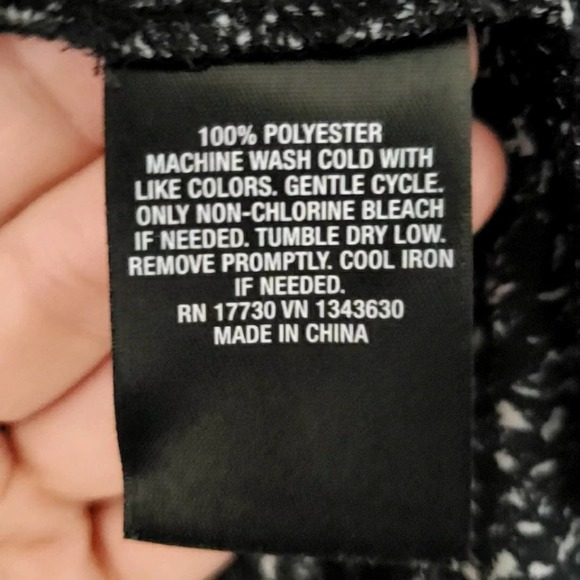 Mossimo Black & White Button Down Sz M - Picture 7 of 8